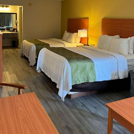 Quality Inn Near Manatee Springs State Park Чіфленд Екстер'єр фото