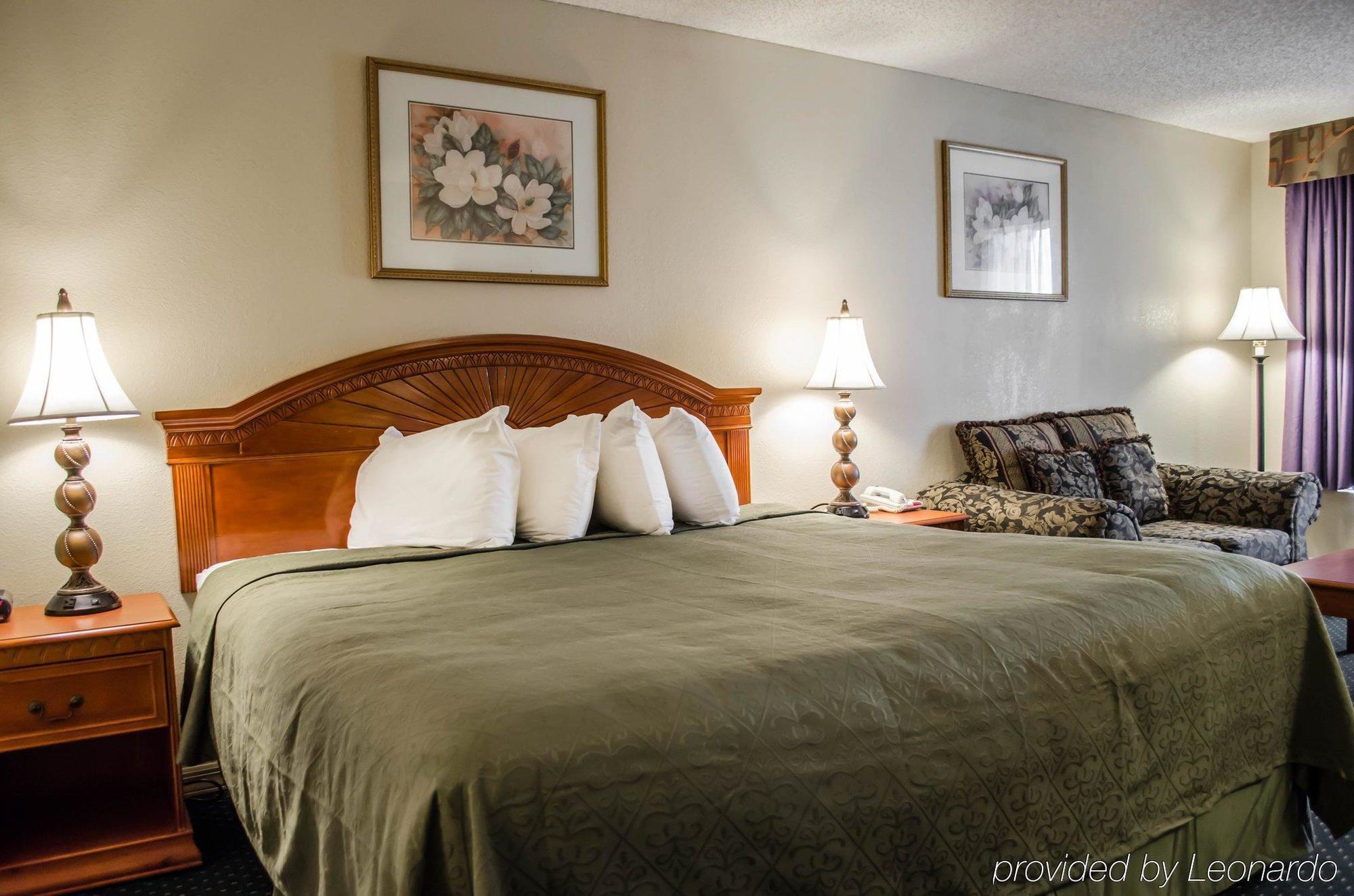 Quality Inn Near Manatee Springs State Park Чіфленд Екстер'єр фото