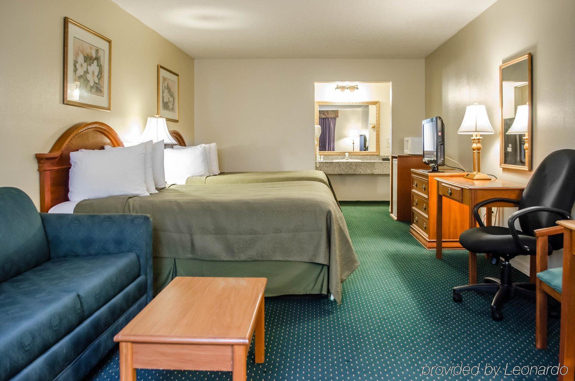 Quality Inn Near Manatee Springs State Park Чіфленд Екстер'єр фото